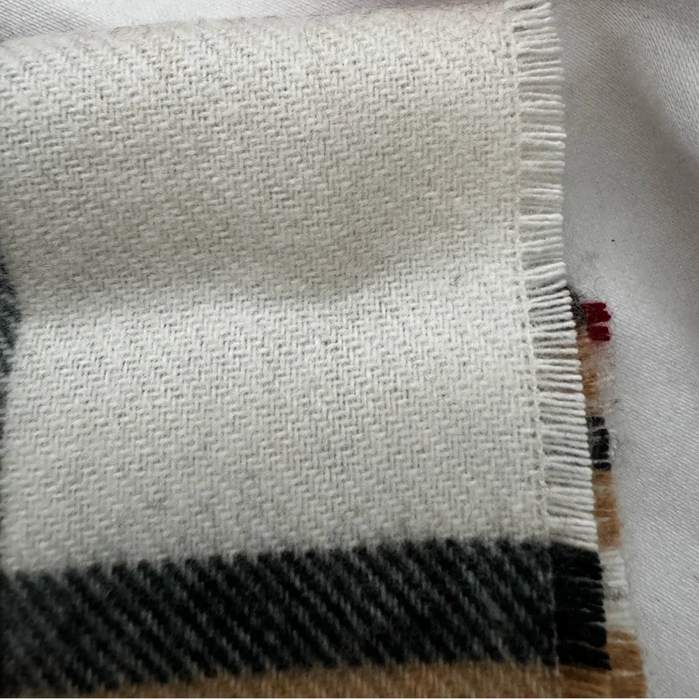 FRAAS CASHMINK Fringe Scarf Unisex Men & Women Plaid Cream Black Red Tan 11x59